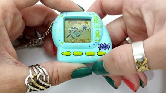 Screenshot Giga Pets: Rugrats Reptar
