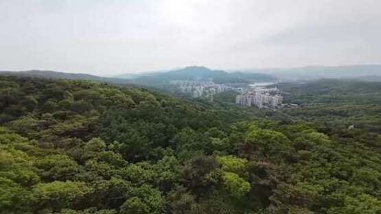 Screenshot Korean Drone Flying Tour Baegun Lake