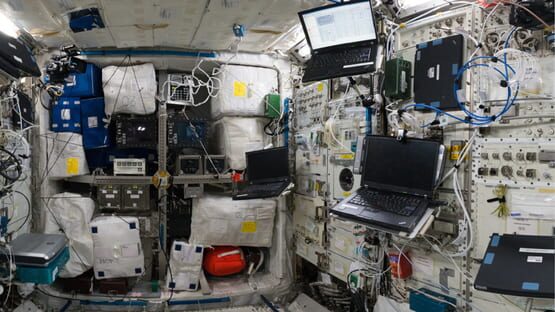Screenshot International Space Station Tour VR 3